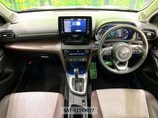 Toyota YARIS CROSS 2021-03 6674310-1