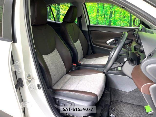 Toyota YARIS CROSS 2021-03 6674310-8