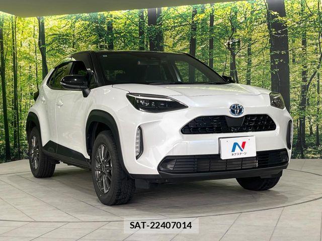Toyota YARIS CROSS 2022-10 6674302-15