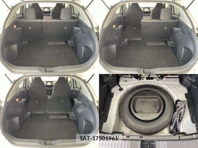 Toyota YARIS CROSS 2023-06 6674312-11