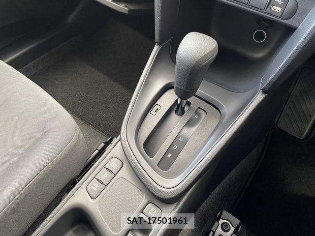 Toyota YARIS CROSS 2023-06 6674312-12