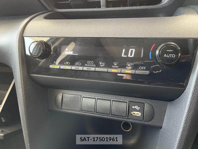 Toyota YARIS CROSS 2023-06 6674312-13