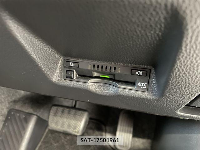 Toyota YARIS CROSS 2023-06 6674312-16