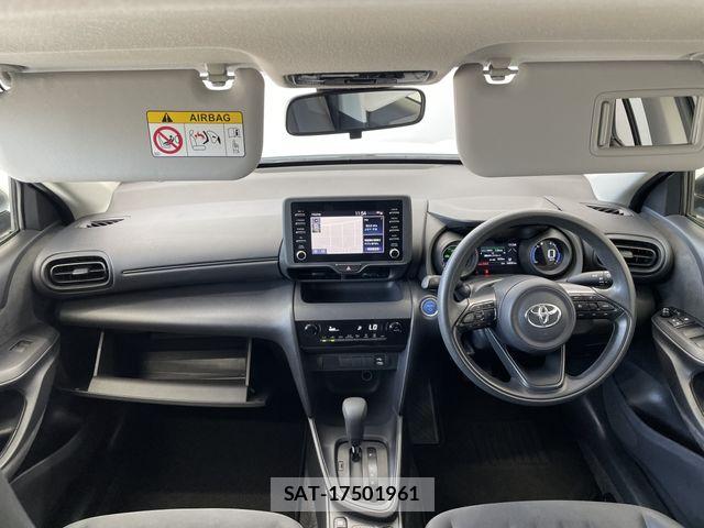Toyota YARIS CROSS 2023-06 6674312-23