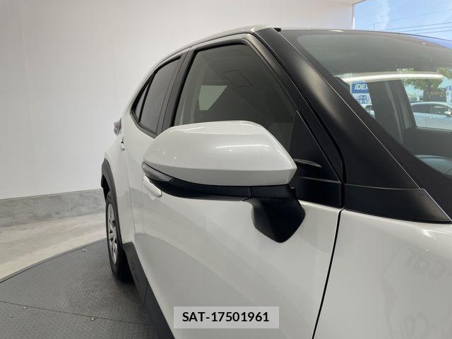 Toyota YARIS CROSS 2023-06 6674312-5