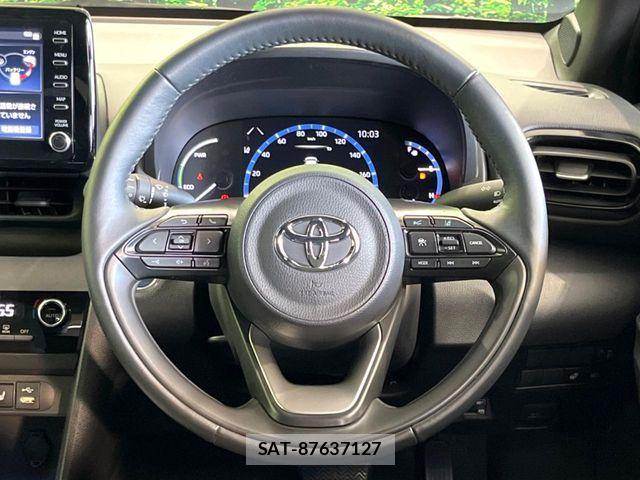 Toyota YARIS CROSS 2023-12 6674300-10