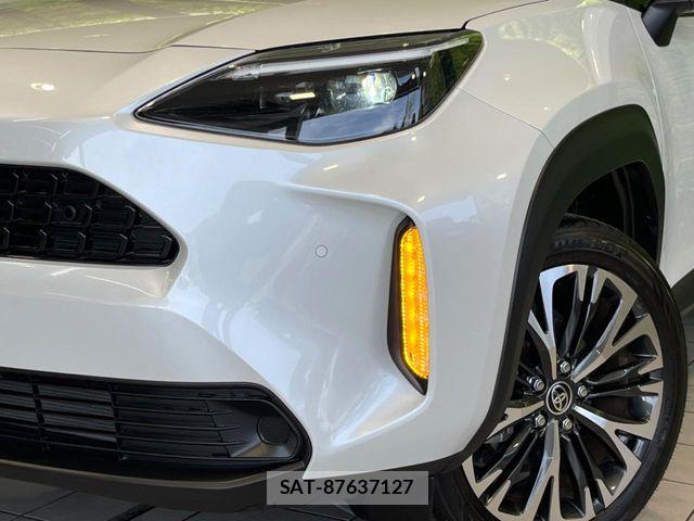 Toyota YARIS CROSS 2023-12 6674300-12