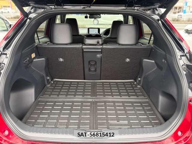 Toyota YARIS CROSS 2024-02 6674298-26