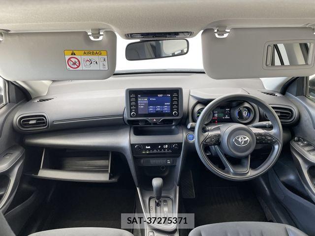 Toyota YARIS CROSS 2023-06 6674311-23
