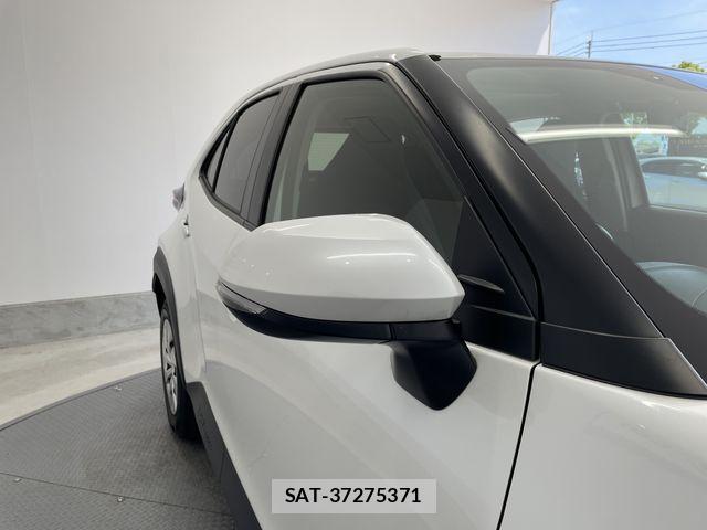 Toyota YARIS CROSS 2023-06 6674311-5