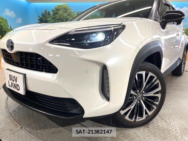 Toyota YARIS CROSS 2021-04 6674307-11