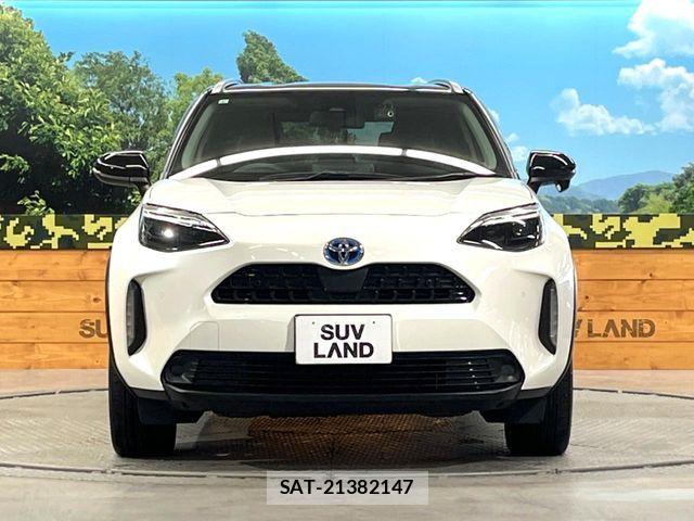 Toyota YARIS CROSS 2021-04 6674307-13