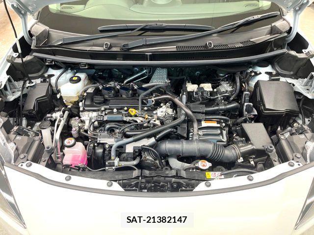 Toyota YARIS CROSS 2021-04 6674307-17