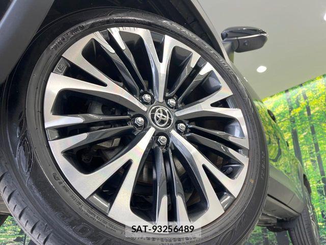 Toyota YARIS CROSS 2022-03 6674301-12