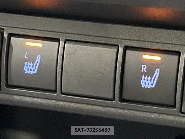 Toyota YARIS CROSS 2022-03 6674301-6