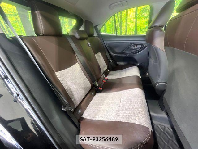 Toyota YARIS CROSS 2022-03 6674301-8