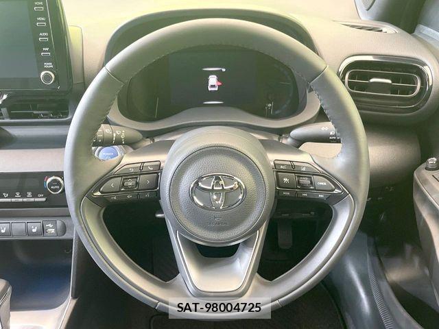 Toyota YARIS CROSS 2023-09 6674299-10