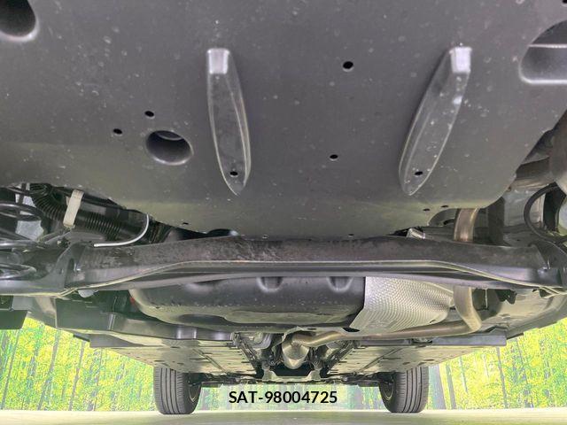 Toyota YARIS CROSS 2023-09 6674299-18