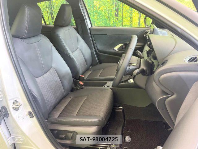 Toyota YARIS CROSS 2023-09 6674299-7