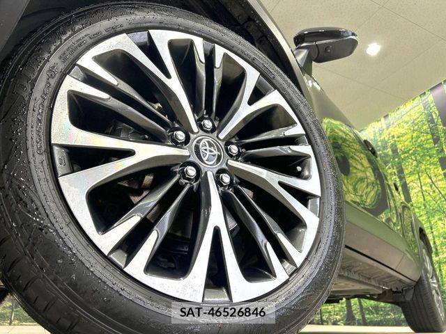 Toyota YARIS CROSS 2021-11 6674309-12