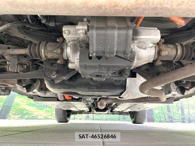 Toyota YARIS CROSS 2021-11 6674309-18