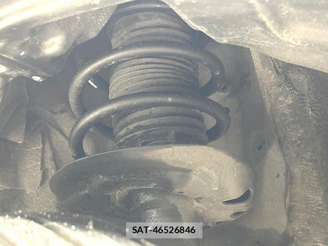 Toyota YARIS CROSS 2021-11 6674309-19