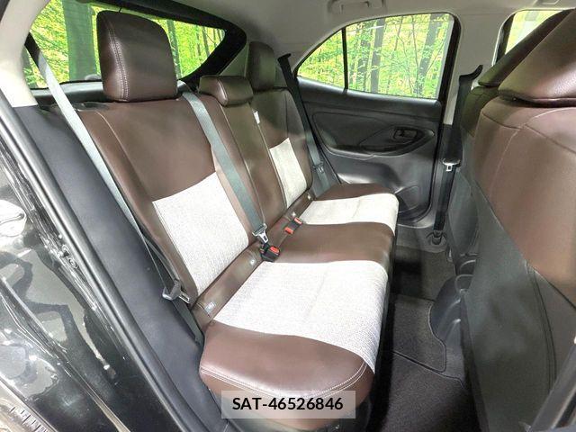 Toyota YARIS CROSS 2021-11 6674309-8