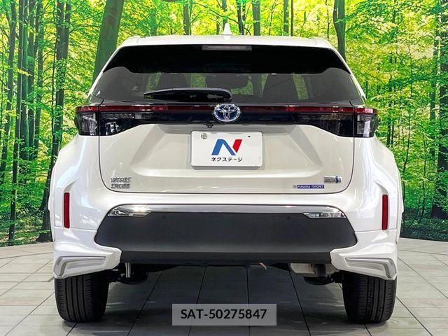 Toyota YARIS CROSS 2022-05 6674306-14