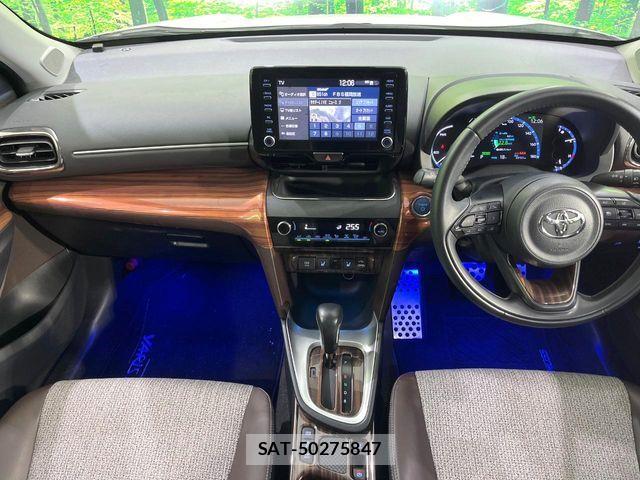 Toyota YARIS CROSS 2022-05 6674306-1