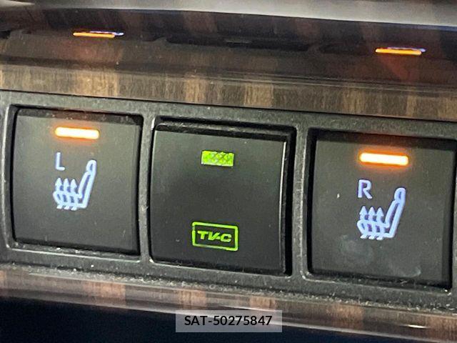 Toyota YARIS CROSS 2022-05 6674306-6