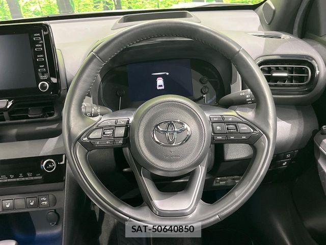 Toyota YARIS CROSS 2023-03 6674303-11