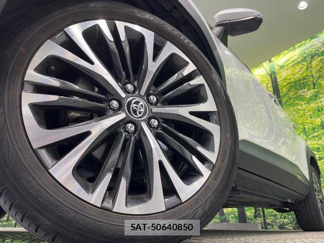Toyota YARIS CROSS 2023-03 6674303-12