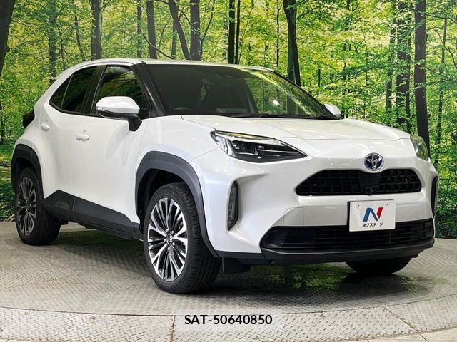 Toyota YARIS CROSS 2023-03 6674303-16