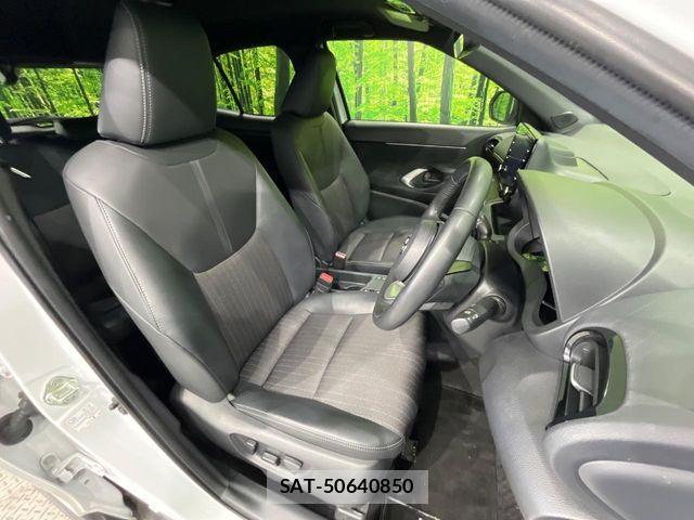 Toyota YARIS CROSS 2023-03 6674303-8