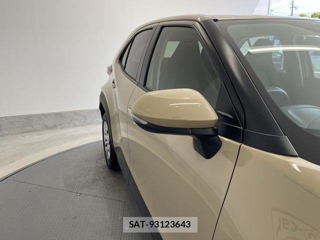 Toyota YARIS CROSS 2023-07 6674313-5