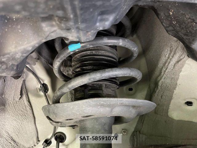 Toyota YARIS CROSS 2023-11 6674297-19