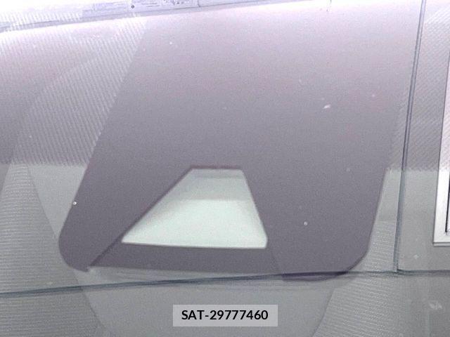 Toyota YARIS CROSS 2021-07 6674314-4