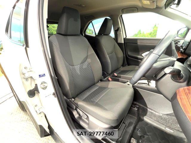 Toyota YARIS CROSS 2021-07 6674314-7