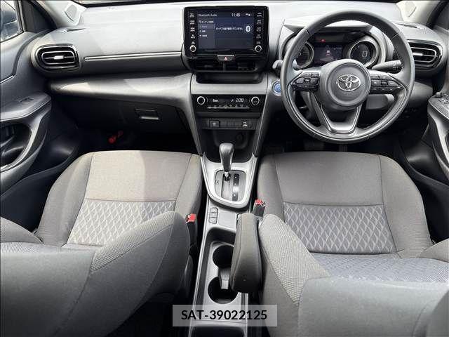 Toyota YARIS CROSS 2021-11 6678941-1