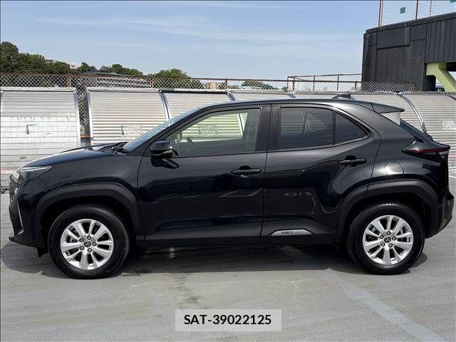 Toyota YARIS CROSS 2021-11 6678941-26
