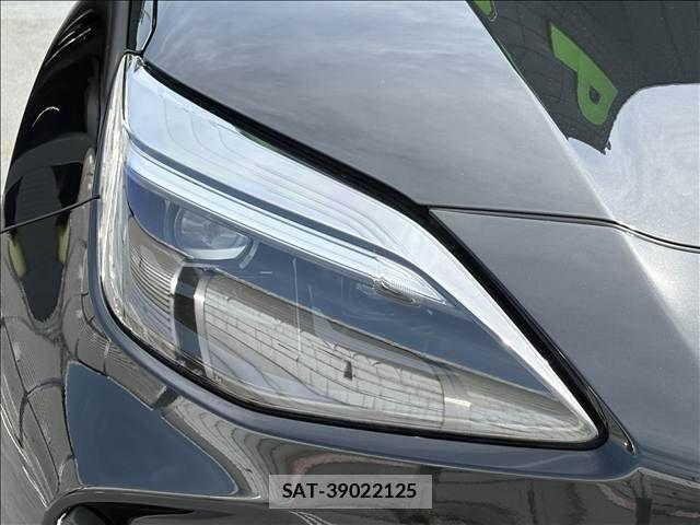 Toyota YARIS CROSS 2021-11 6678941-28