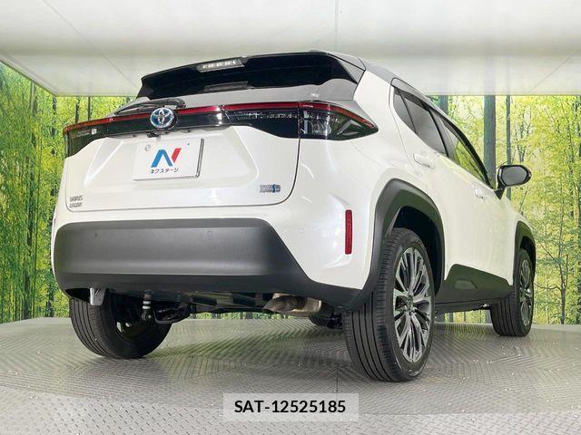 Toyota YARIS CROSS 2021-10 6678935-16