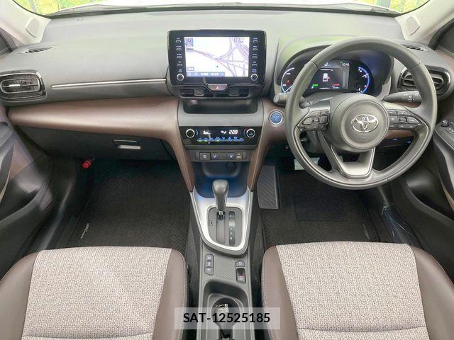Toyota YARIS CROSS 2021-10 6678935-1