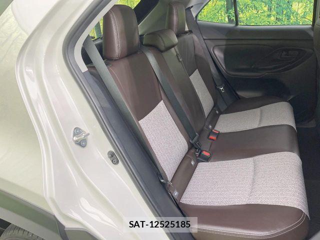 Toyota YARIS CROSS 2021-10 6678935-8