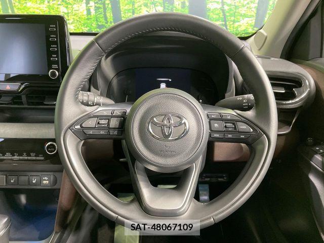 Toyota YARIS CROSS 2021-09 6678933-10