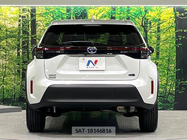 Toyota YARIS CROSS 2023-06 6678928-14