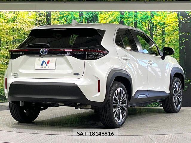 Toyota YARIS CROSS 2023-06 6678928-16