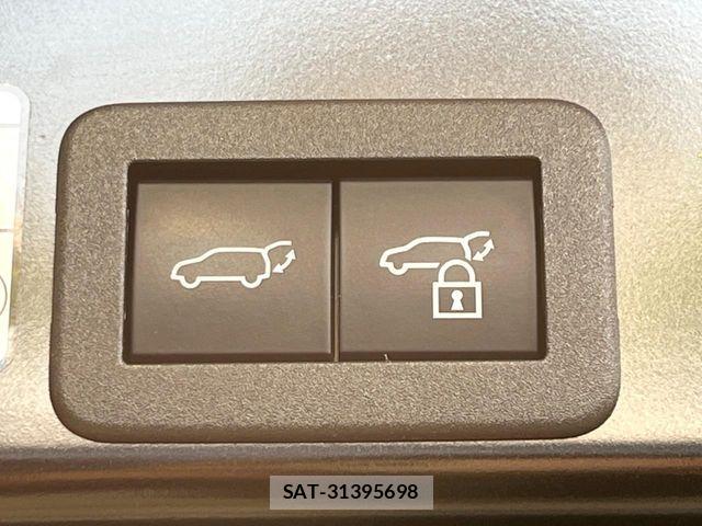 Toyota YARIS CROSS 2023-06 6678926-6