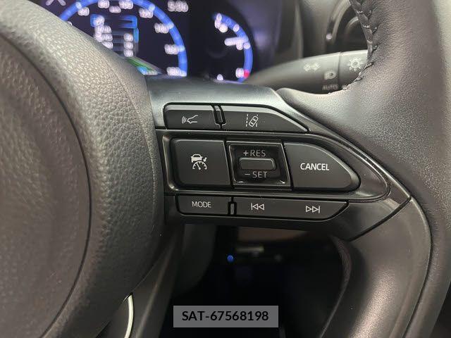 Toyota YARIS CROSS 2022-03 6678932-17