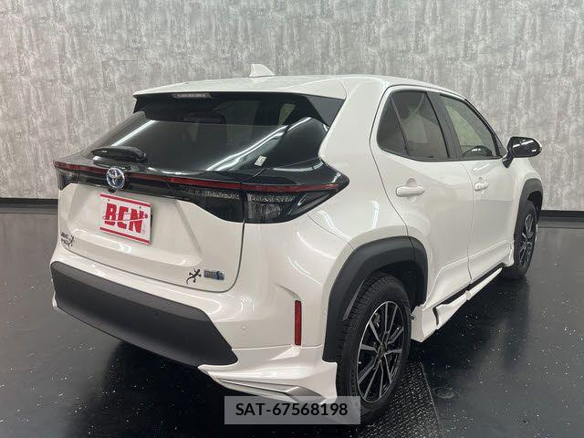 Toyota YARIS CROSS 2022-03 6678932-2